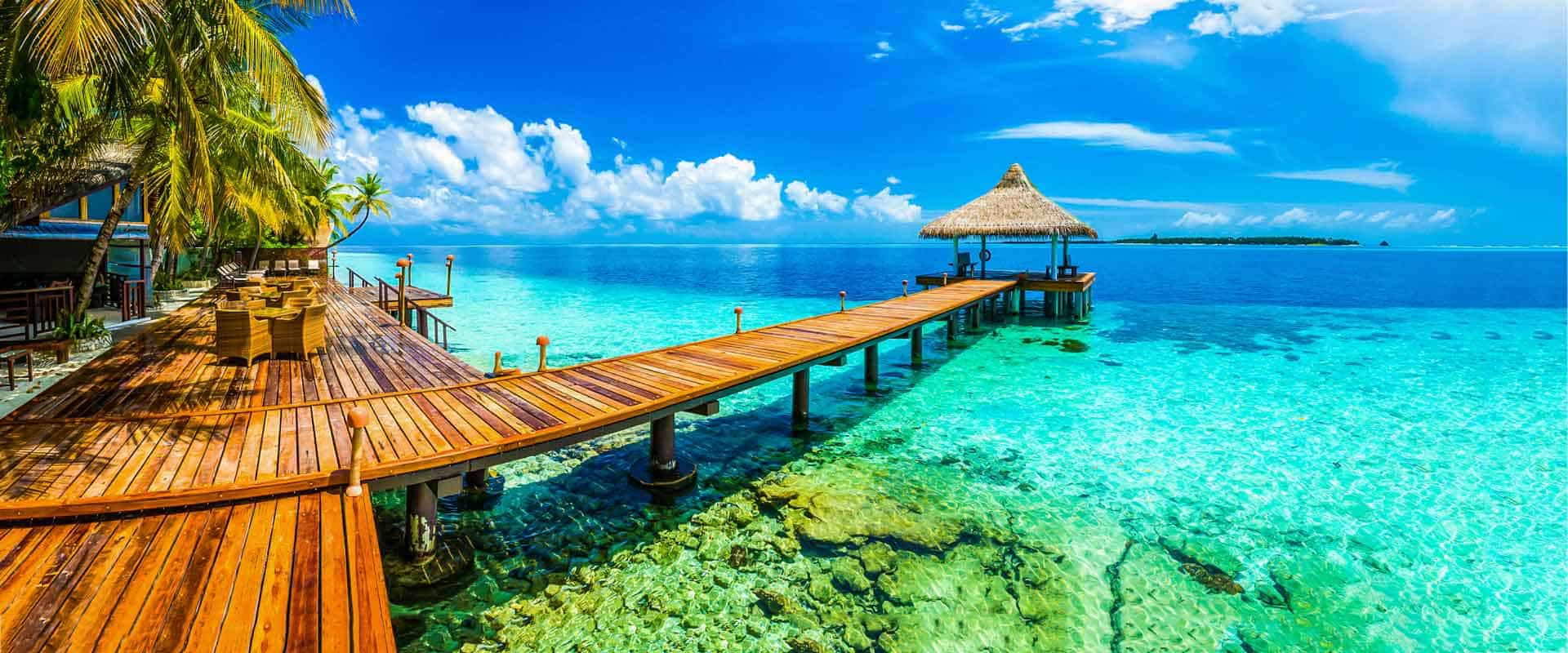 Maldives Holidays. Essential destination information for tourist, travellers, and visitors
