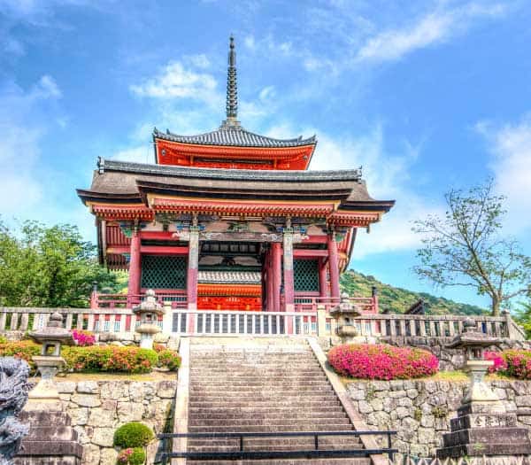 Kyoto. Japan holidays. Destination highlights and travel information