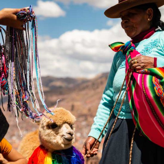 Peru holidays. Destination highlights and travel information