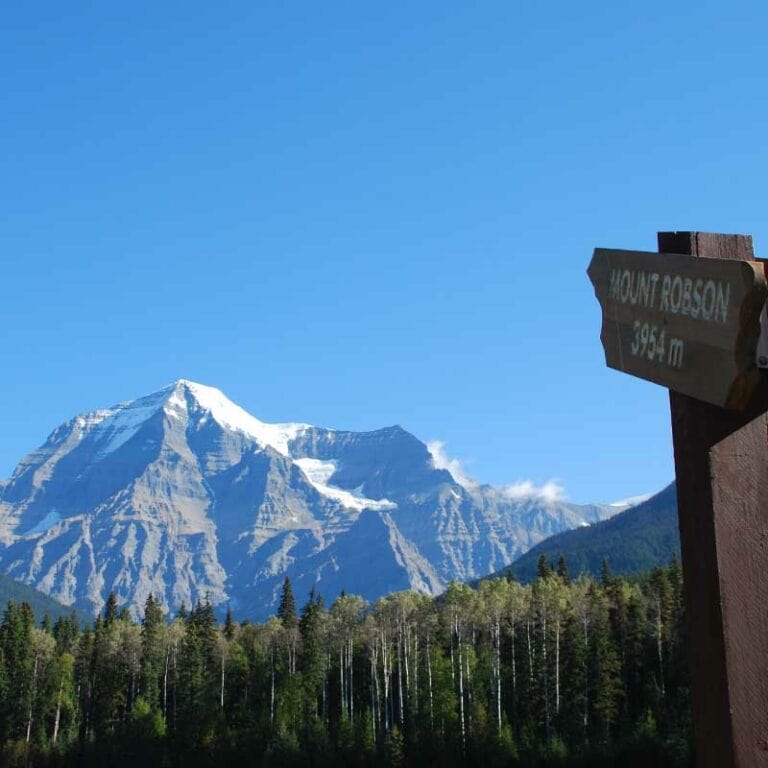 Iconic Rockies and Western Canada Escorted Tour