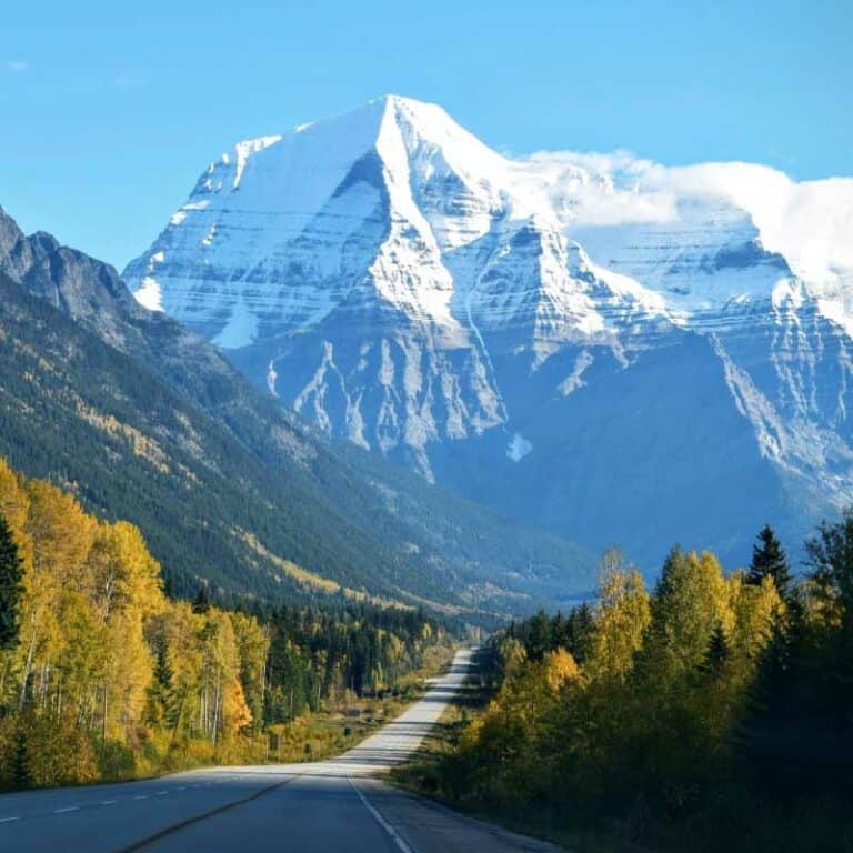 Iconic Rockies and Western Canada Escorted Tour