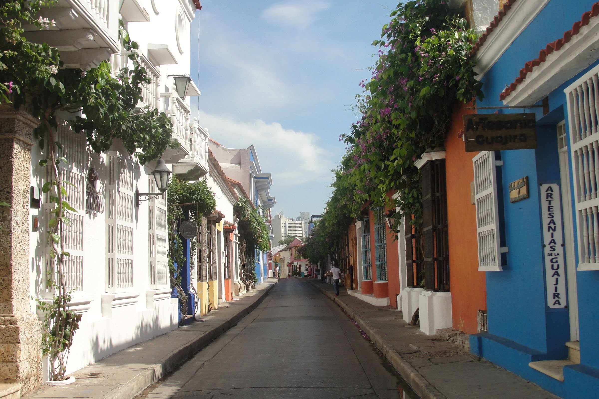 A colourful colonial street in Cartagena