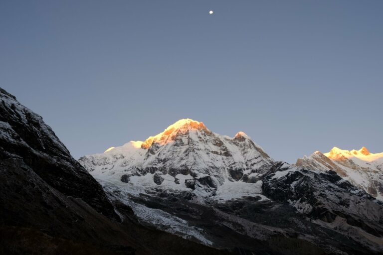 Sunrise on the snowy peaks of Annapurna
