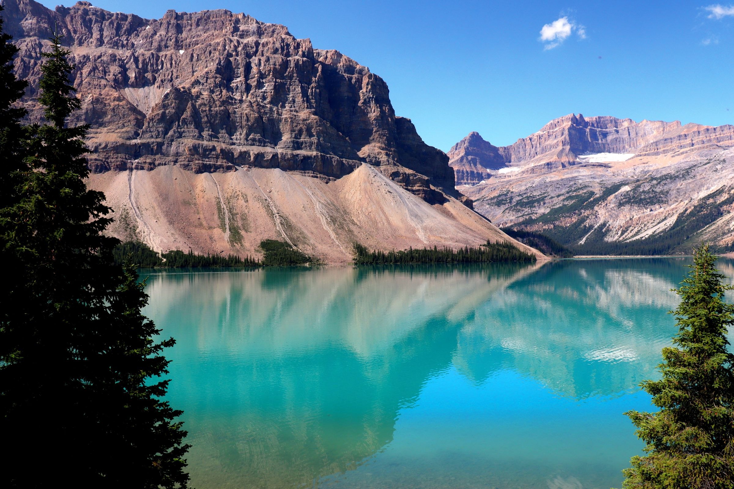 Bow Lake on the Icefields Parkway