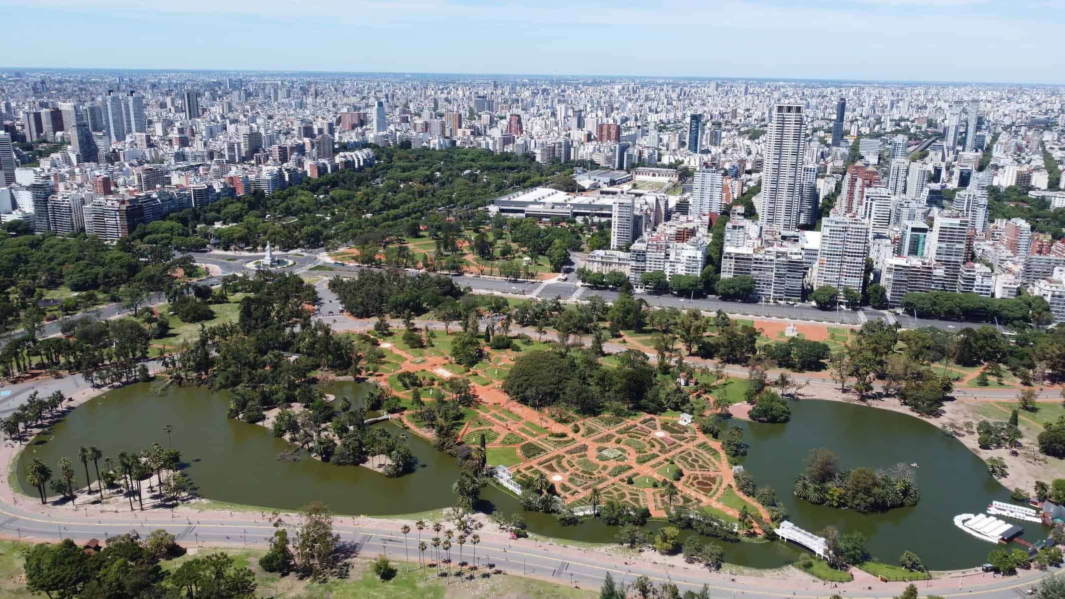 Buenos Aires from the air, with parks and water