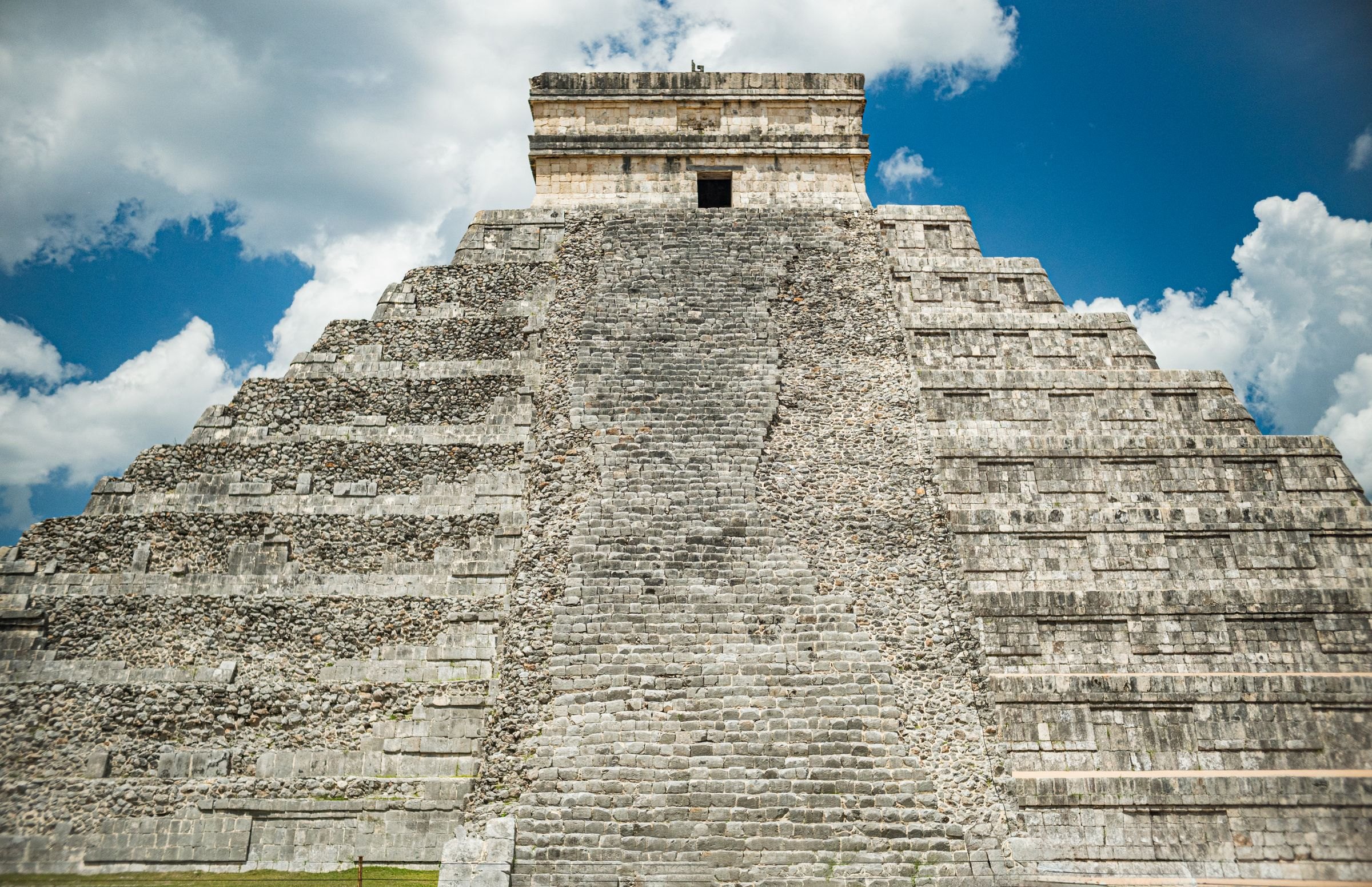 El Castillo at Chichén Itzá