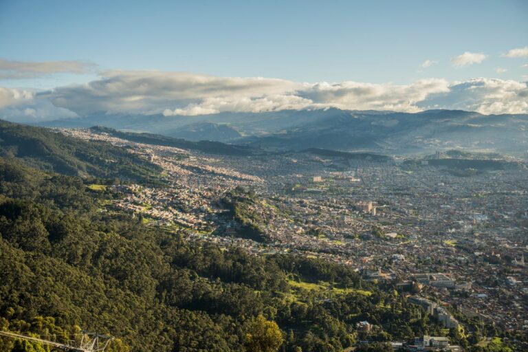 Bogotá & Central