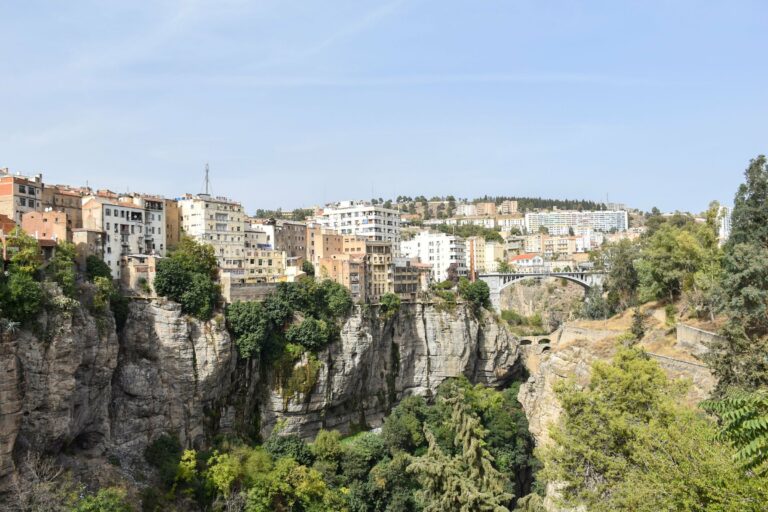 Old Constantine on the edge of its cliffs