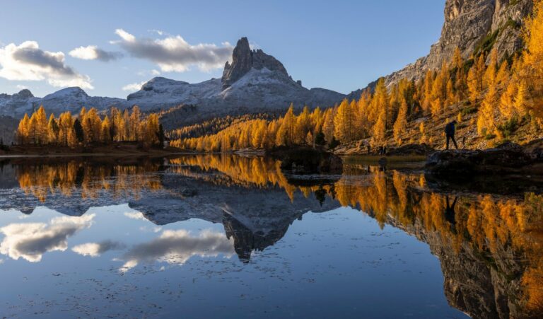 An alpine lake in autumn in the Dolomites