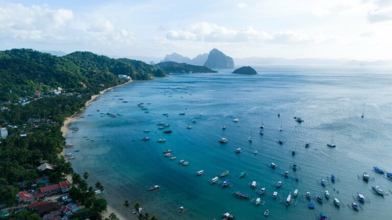 El Nido's bay from the air