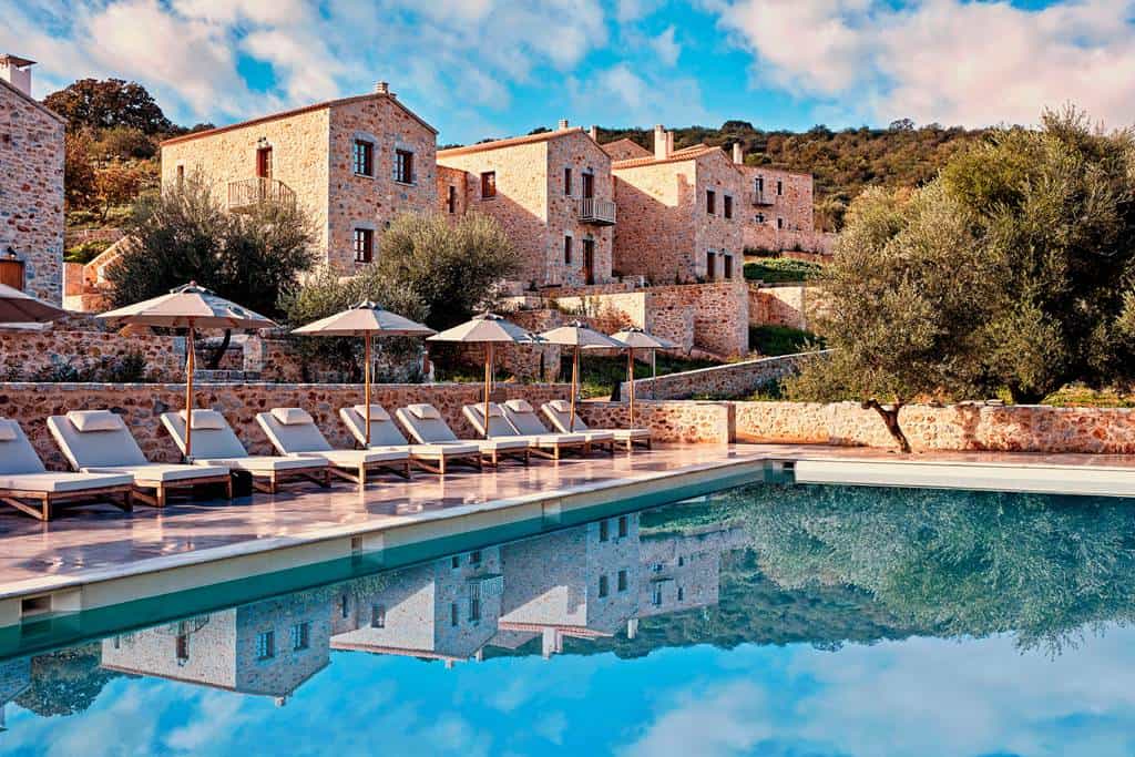 100_Rizes_Luxury_Sea_Side_Resort