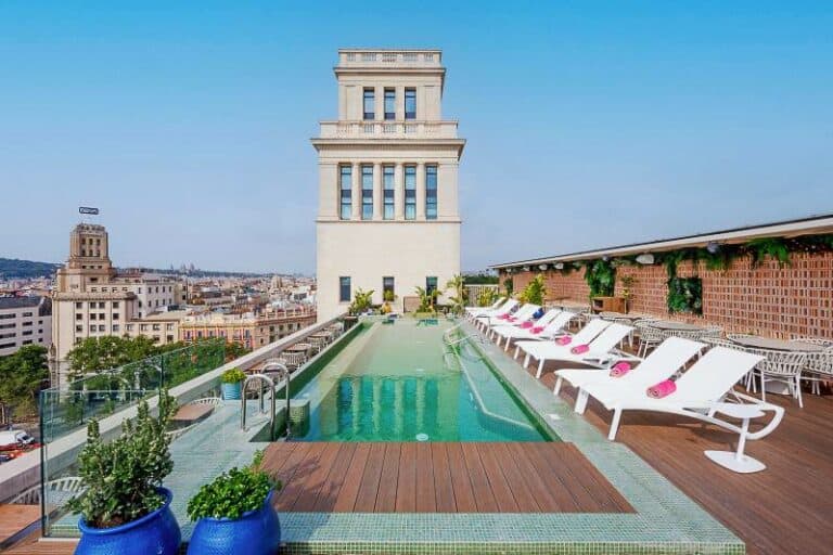 45 Times Barcelona Hotel,