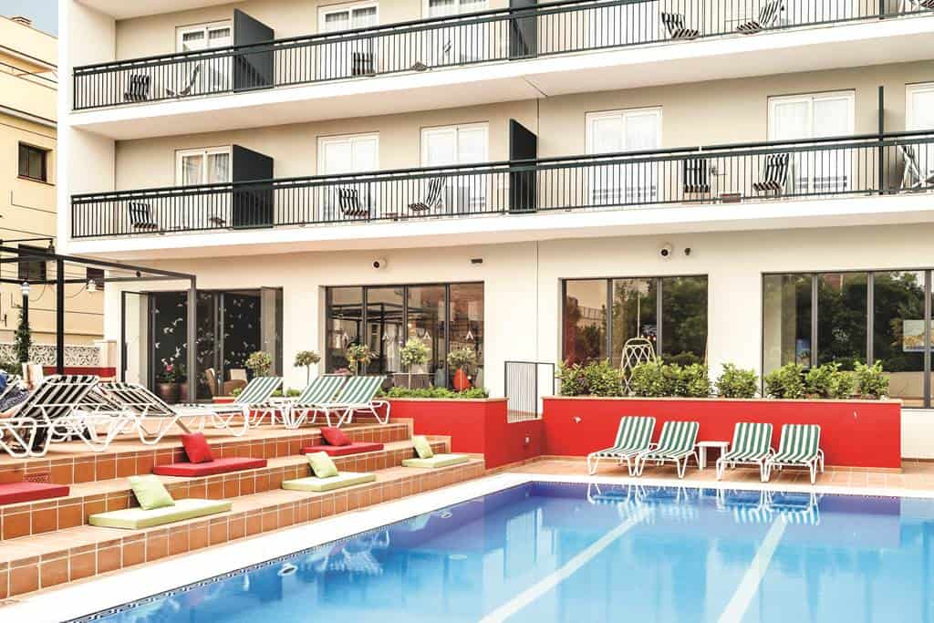 AQUA_Hotel_Bertran_Park