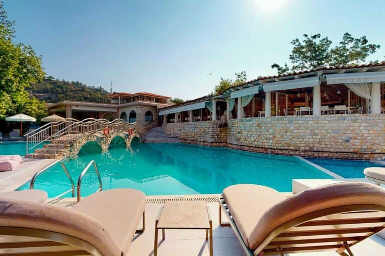 Acrotel Athena Pallas & Residence, Akti Elias