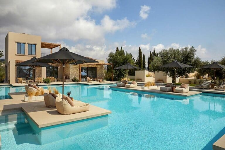 Aelia Suites