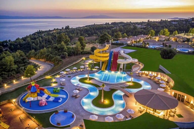 Ajul Luxury Hotel & Spa Resort