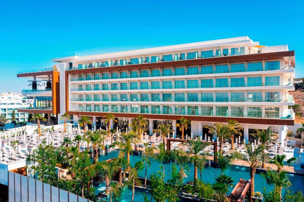 Amanti_-_MadeForTwo_Hotels