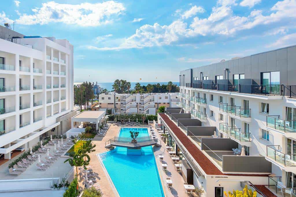 Anemi_Hotel_&_Executive_Suites