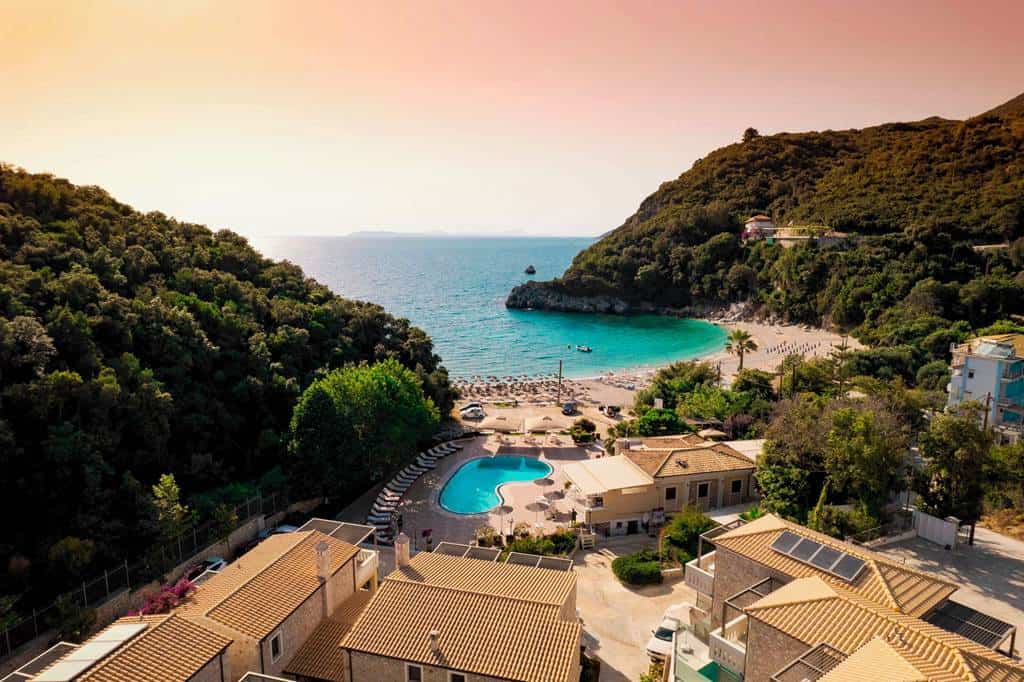 Anemolia_Hotel_&_Stylish_Suites