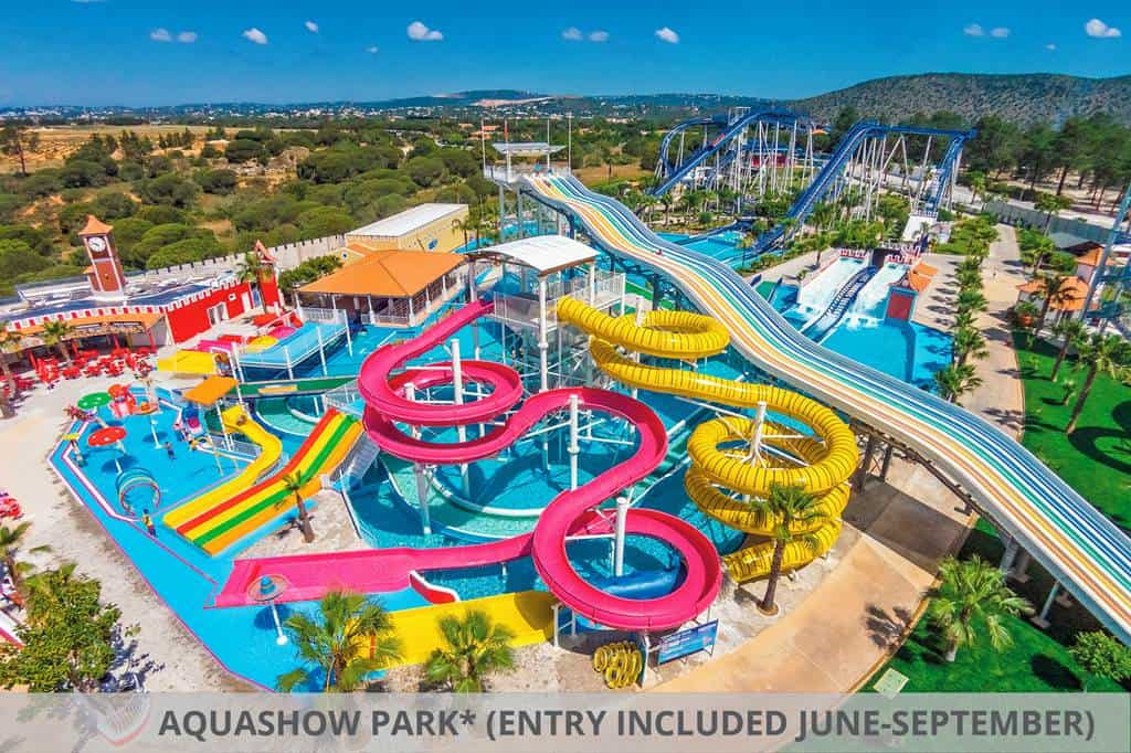 Aquashow_Park_Hotel