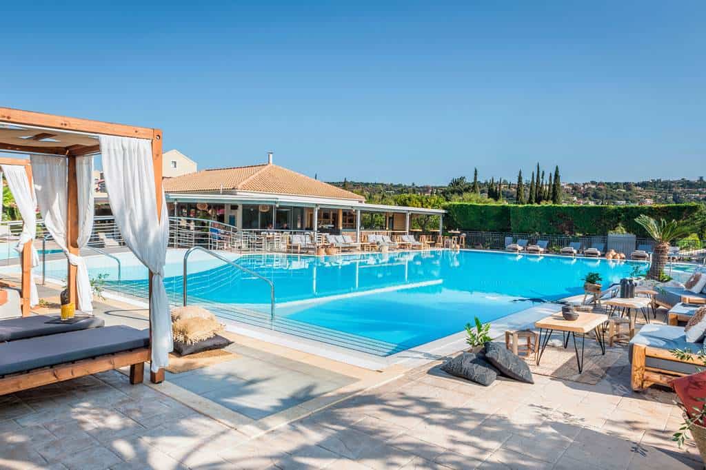 Avithos_Resort