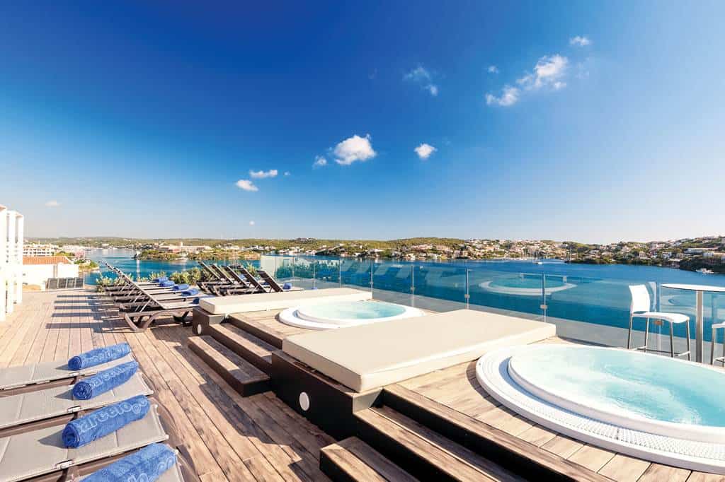 Barcelo_Hamilton