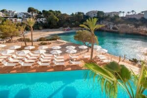 Barcelo Ponent Beach