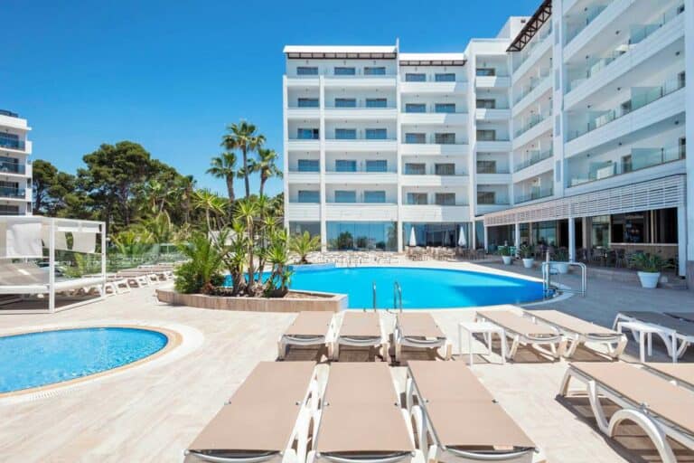 Best Punta Dorada, Cap Salou