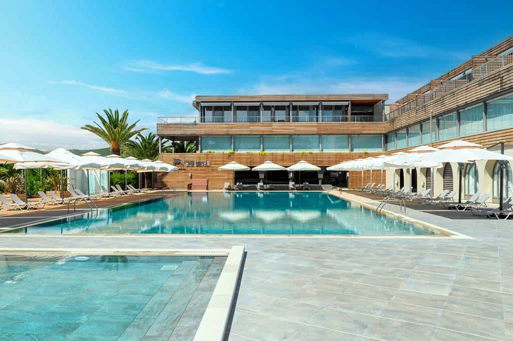 Blue_Dolphin_Hotel