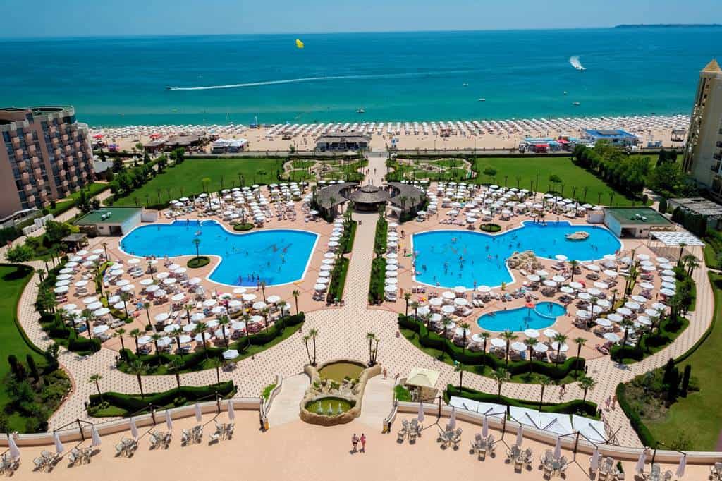 DIT_Majestic_Beach_Resort