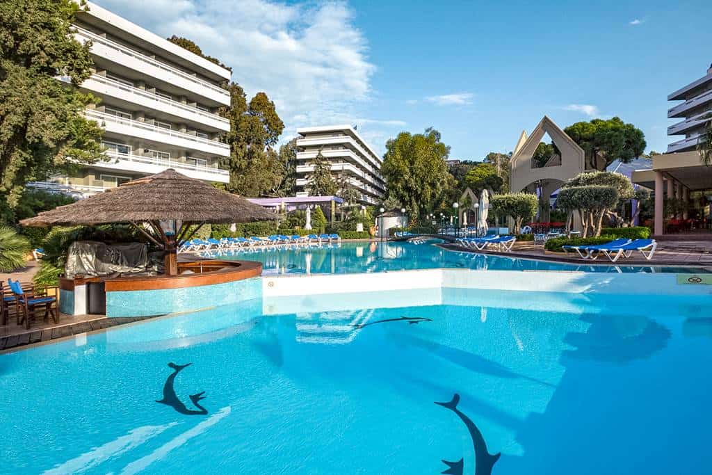 Dionysos_Hotel_-_Ixia