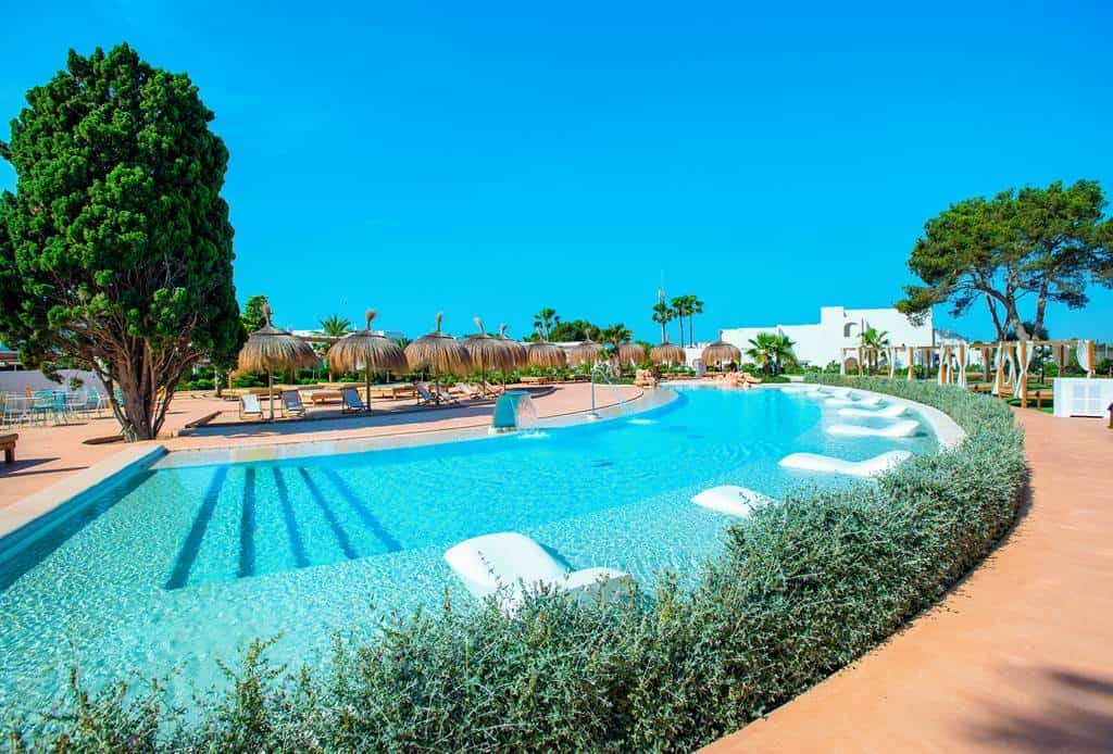 Eques_Petit_Resort