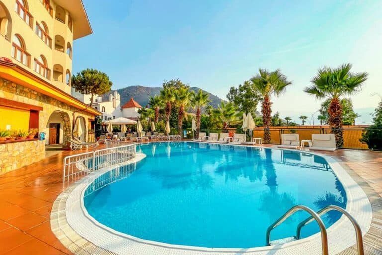 Fortuna Beach Hotel, Icmeler
