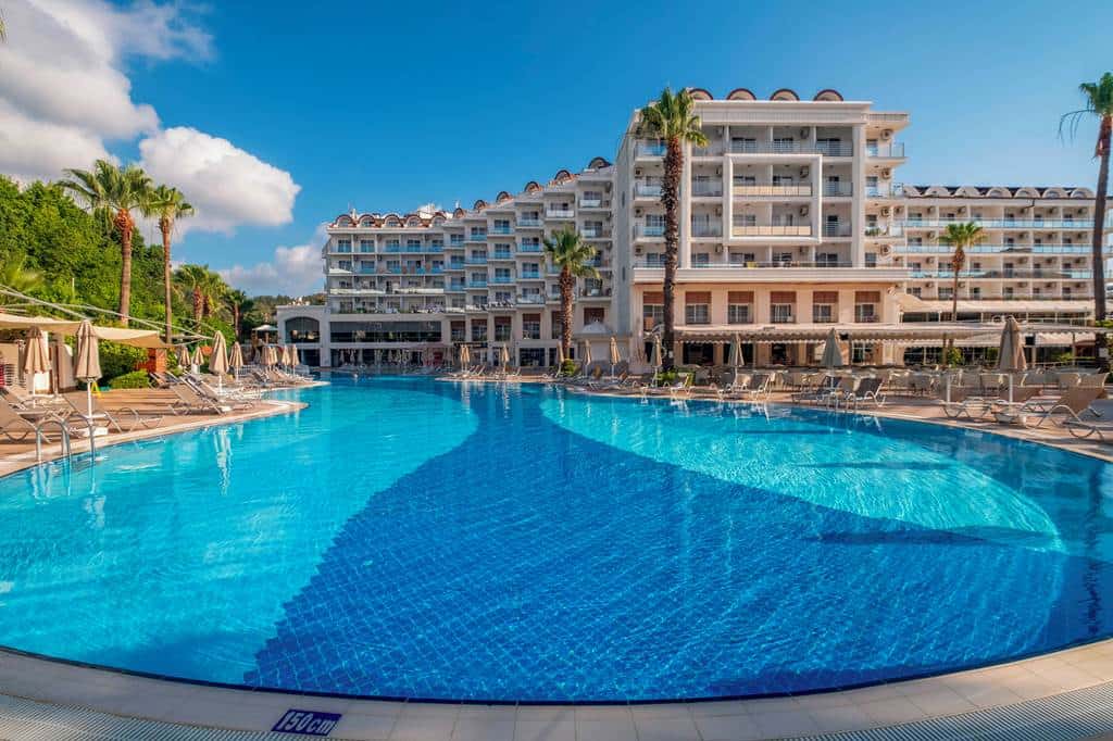 Grand_Ideal_Premium_Hotel