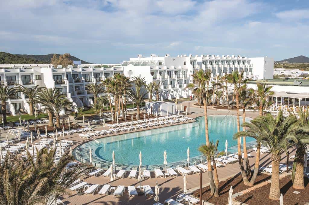 Grand_Palladium_White_Island_Resort_&_Spa