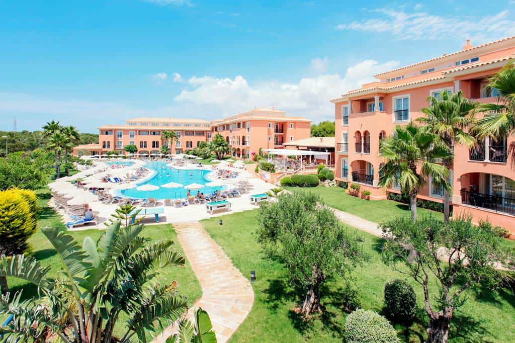 Grupotel_Macarella_Suites_&_Spa