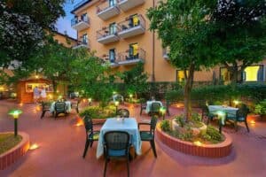 Hotel Astoria