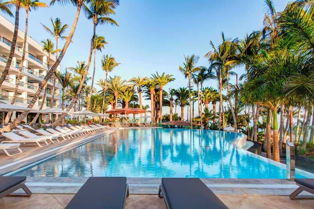 Hotel_Fariones