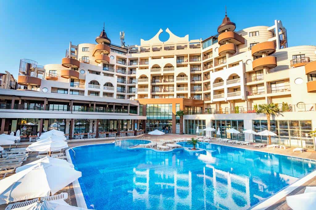 Imperial_Resort