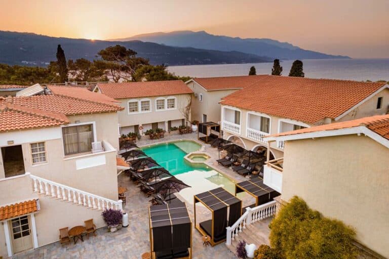 Ino Hotel & Suites