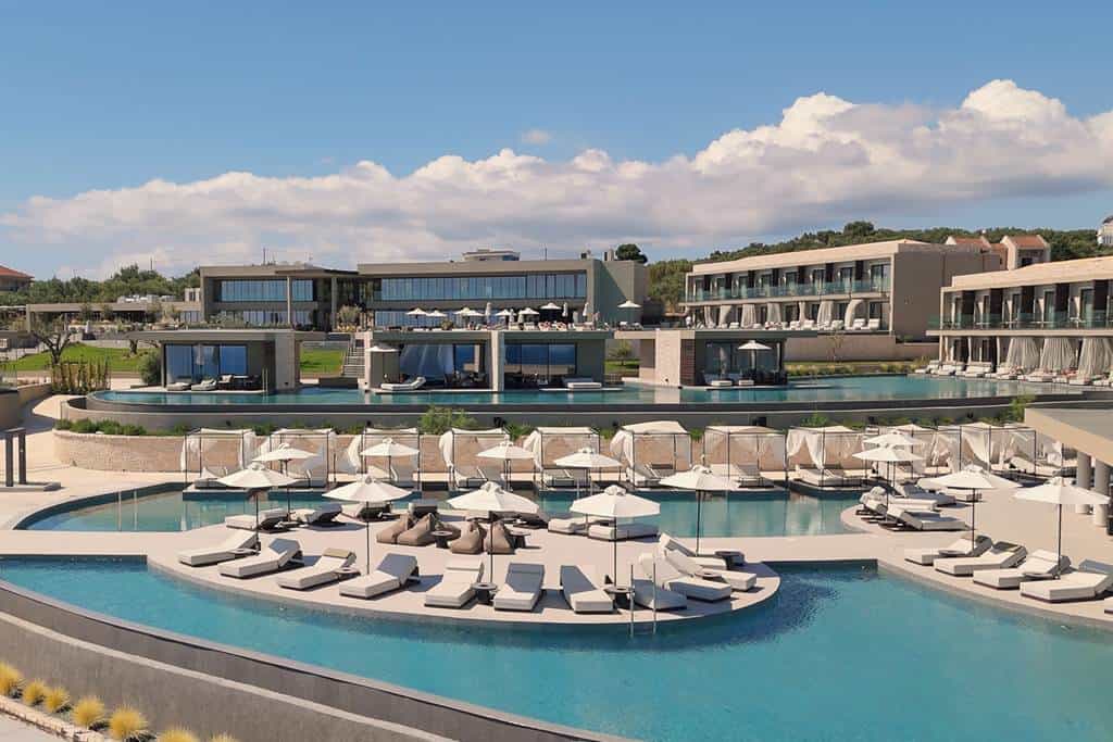 King_Jason_Zante_by_Louis_Hotels