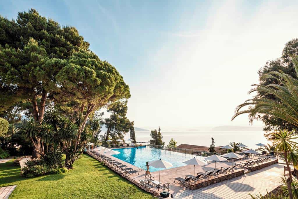 Kontokali_Bay_Resort_&_Spa