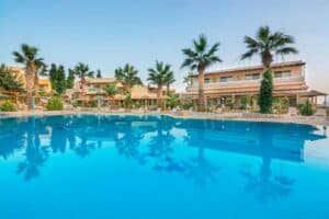 Kouros Palace Hotel