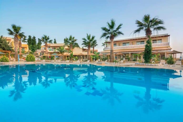 Kouros Palace Hotel