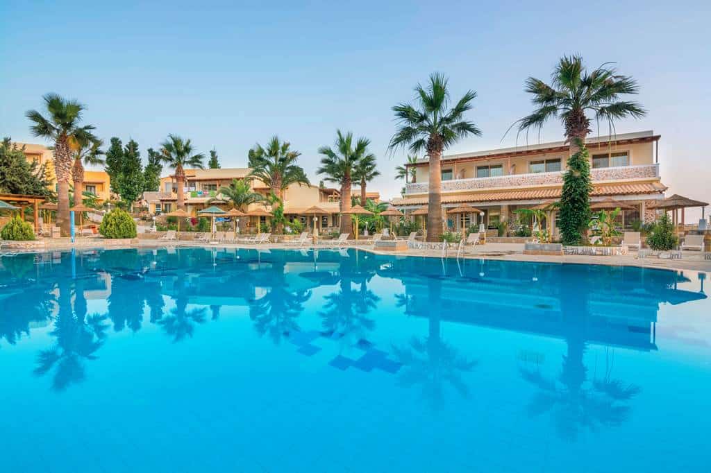Kouros_Palace_Hotel