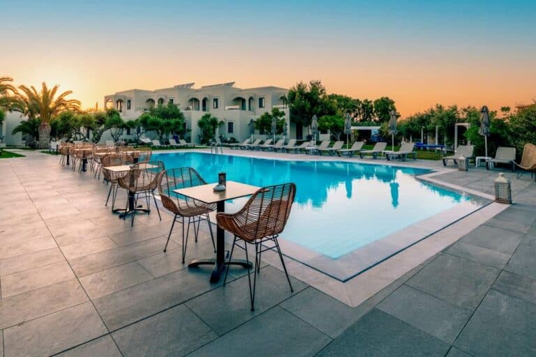 Malena Hotel & Suites