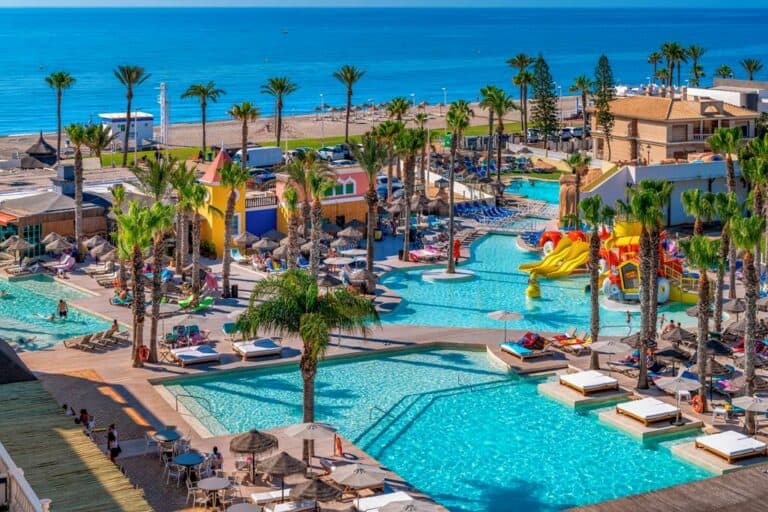 Mediterraneo Bay Hotel Spa & Resort