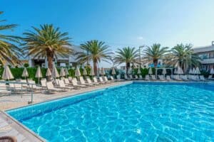 Minos Hotel