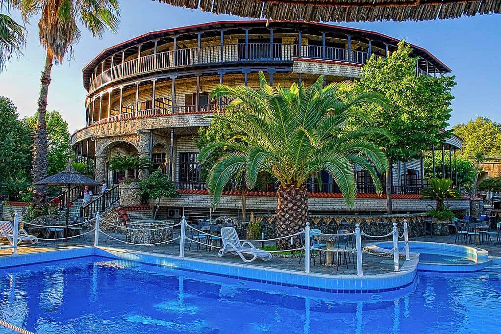 Nepheli_Hotel