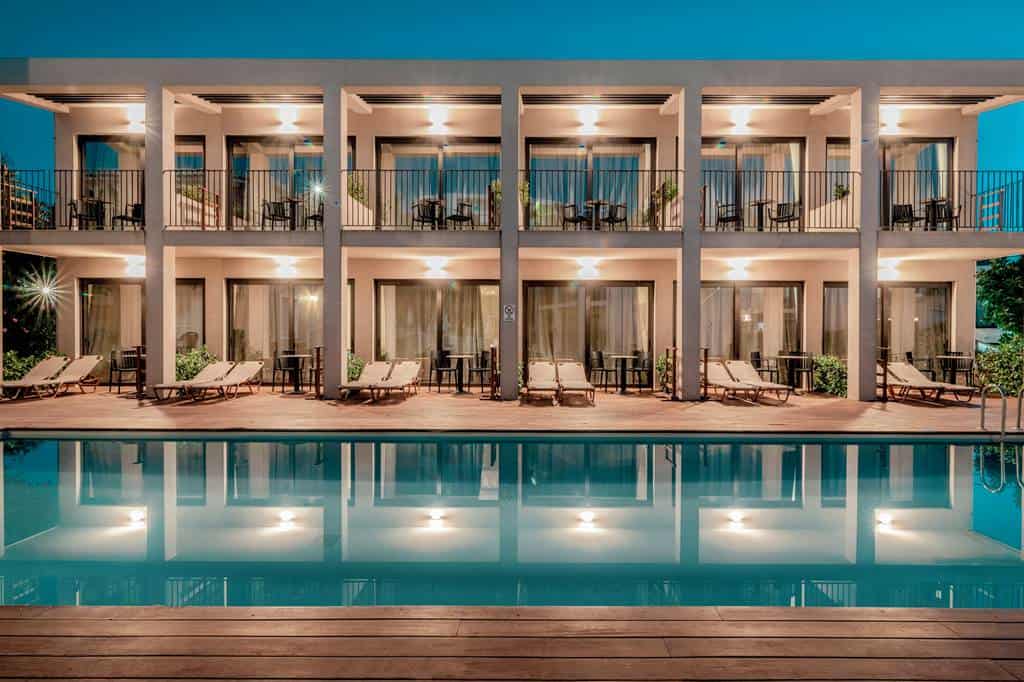 New_Beach_Hotel
